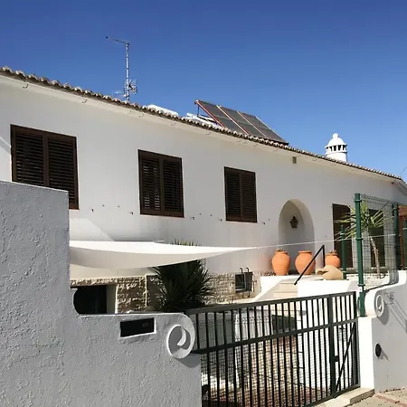 House With 3 Bedrooms In With Wonderful Sea View Enclosed Garden And Wifi 2 Km From The Beach