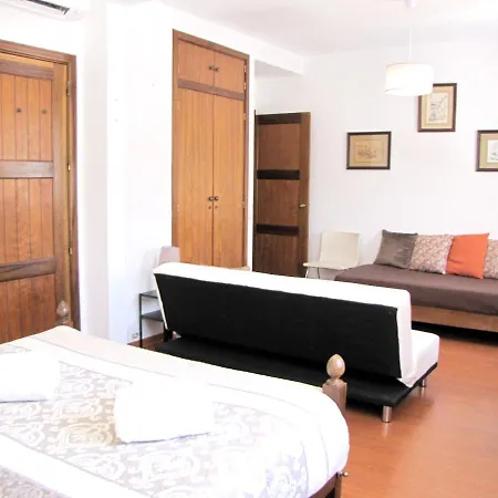 House With 3 Bedrooms In With Wonderful Sea View Enclosed Garden And Wifi 2 Km From The Beach Nyaraló Tavira