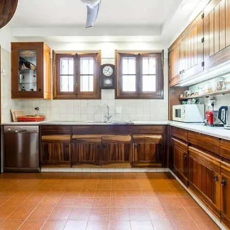 House With 3 Bedrooms In With Wonderful Sea View Enclosed Garden And Wifi 2 Km From The Beach Σπίτι διακοπών *