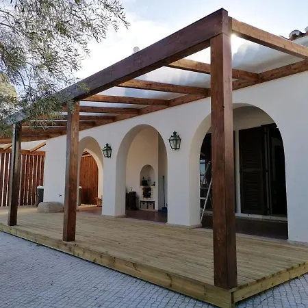 House With 3 Bedrooms In With Wonderful Sea View Enclosed Garden And Wifi 2 Km From The Beach タヴィラ